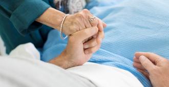 Patient_holding_his_wifes_hand