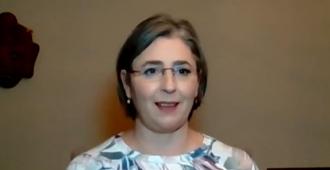 RI066 Dr Renee hall